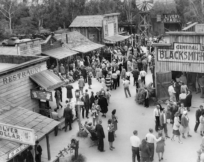 ghost_town_1940s.jpg